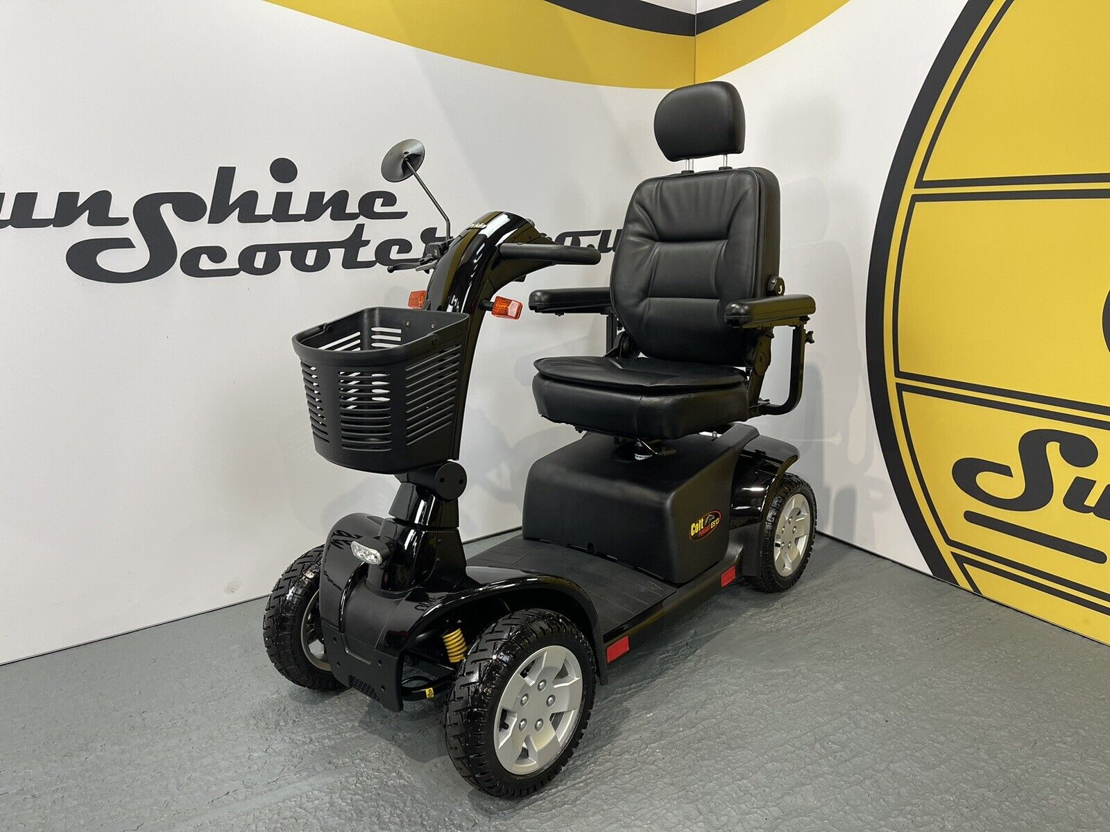 Escribe un reporte Almacén alcanzar Pride Colt Pursuit ES13 Electric Mobility Scooter - Sunshine Scooters